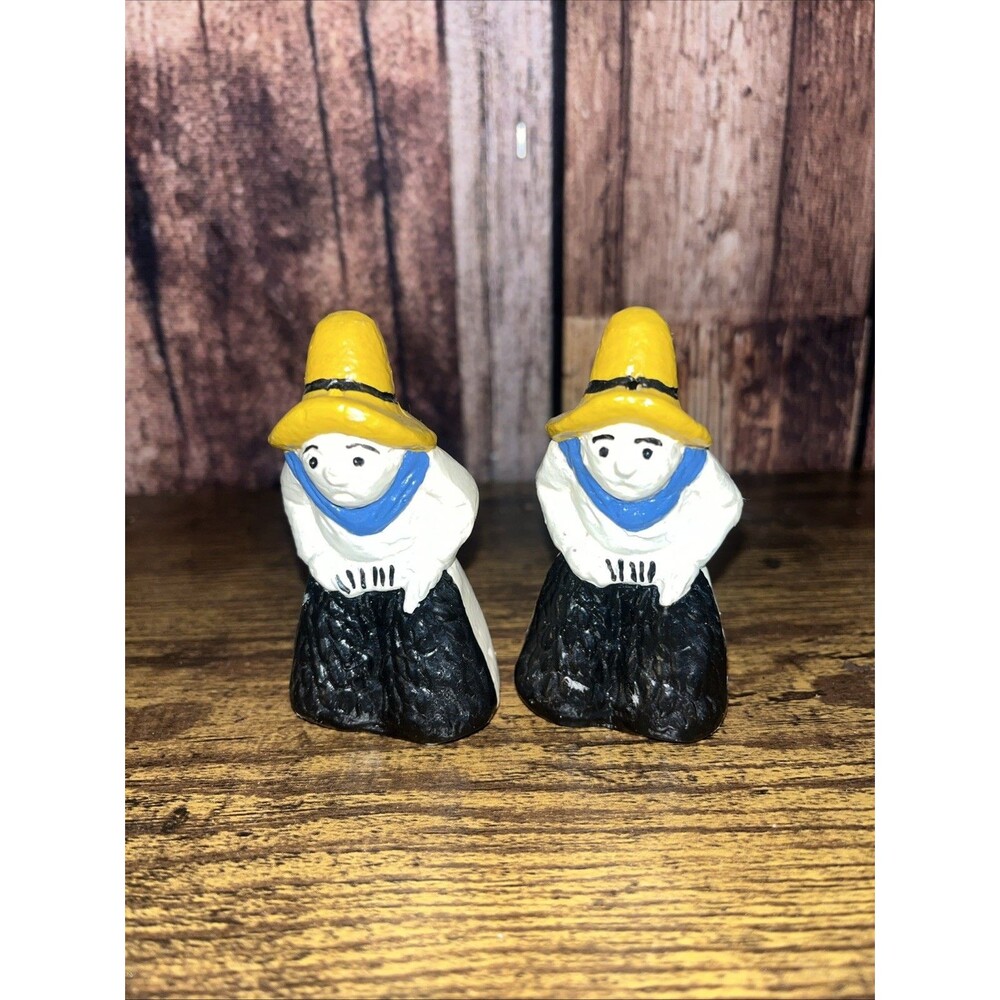 Vintage Hand Painted Ceramic Cowboy Salt and Pepper Shakers